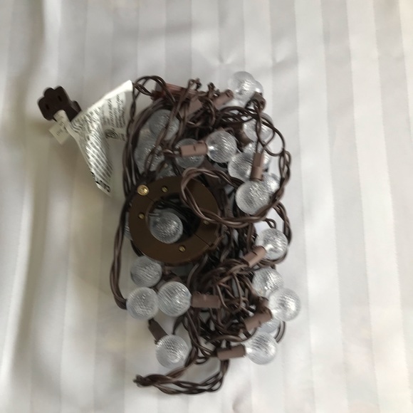 Patio Umbrella LED Ever Changing Light String - Picture 4 of 5